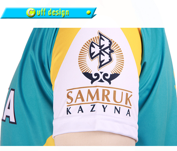 男士绿色全涤热升华插肩短袖T恤衫定制厂家