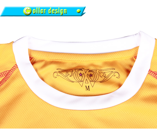 男士黄色全涤刺绣印花圆领短袖T恤衫定制厂家